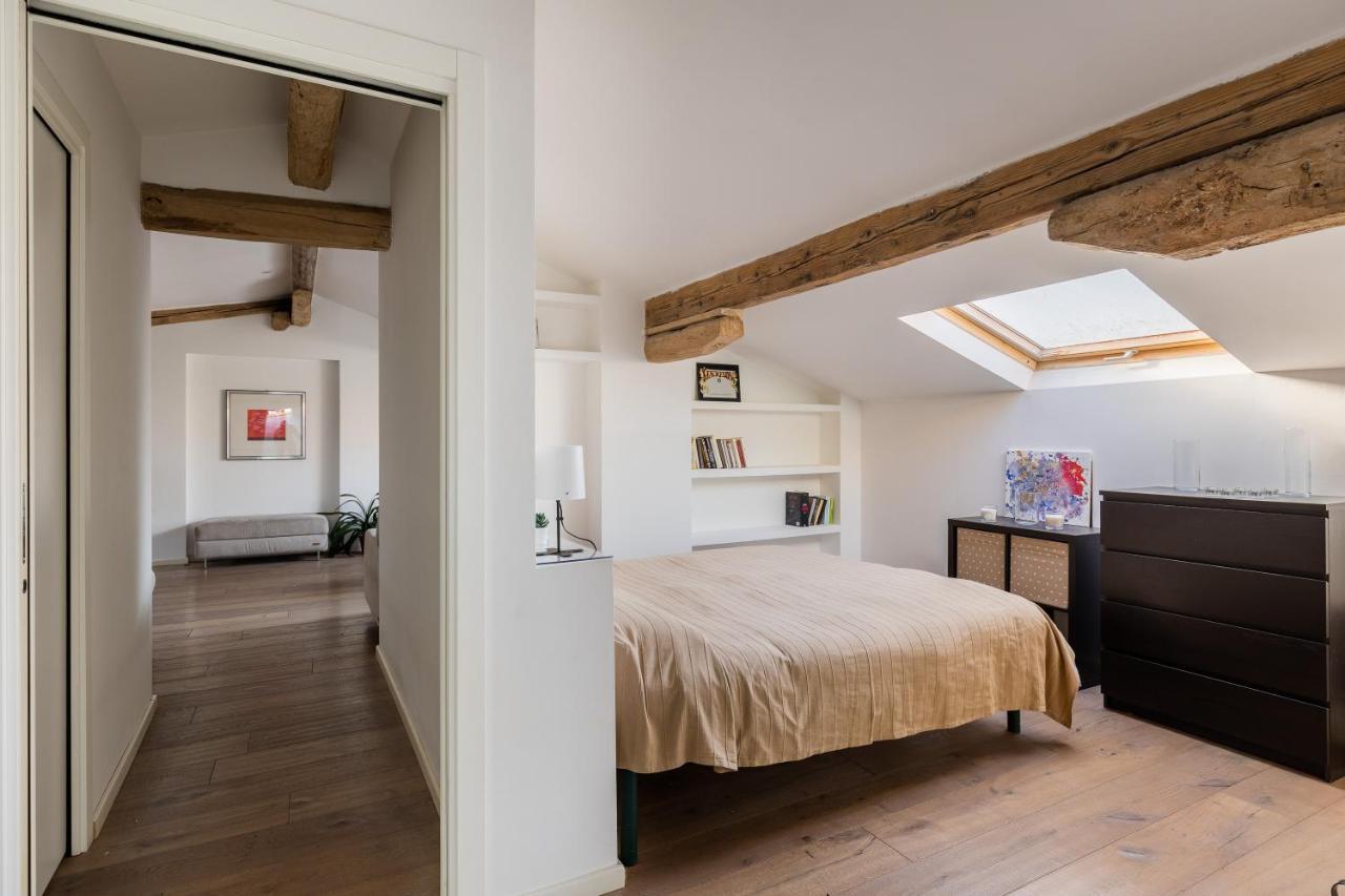 Italy Prestigious Historical Attic In Bologna Apartamento Exterior foto
